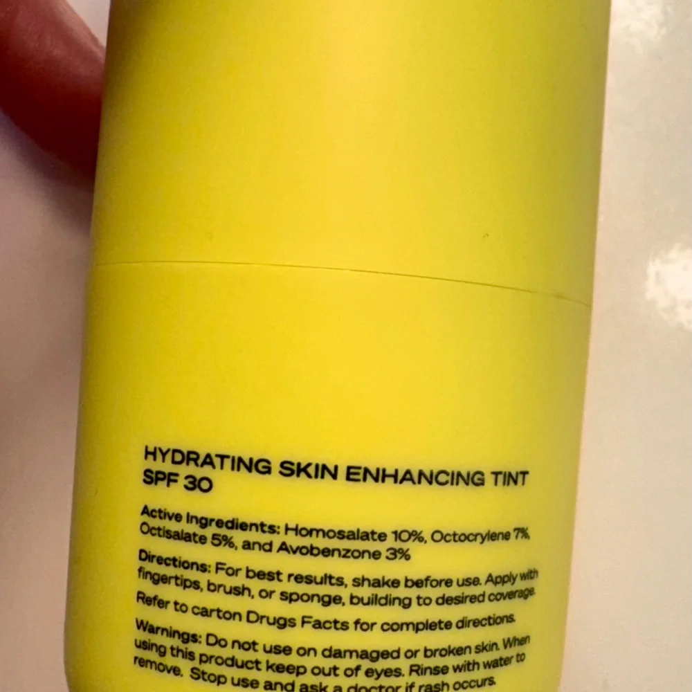 NWOB! Wyn Beauty foundation in Flex!